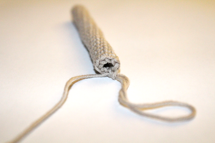 coser, piernas, amigurumi