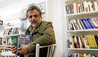 Javier Sánchez Menéndez Confuso laberinto. Por Arturo Tendero