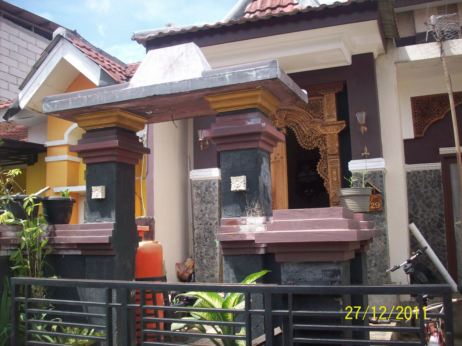Gaya Terbaru 20+ Gebyok Bali Minimalis, Pintu Minimalis