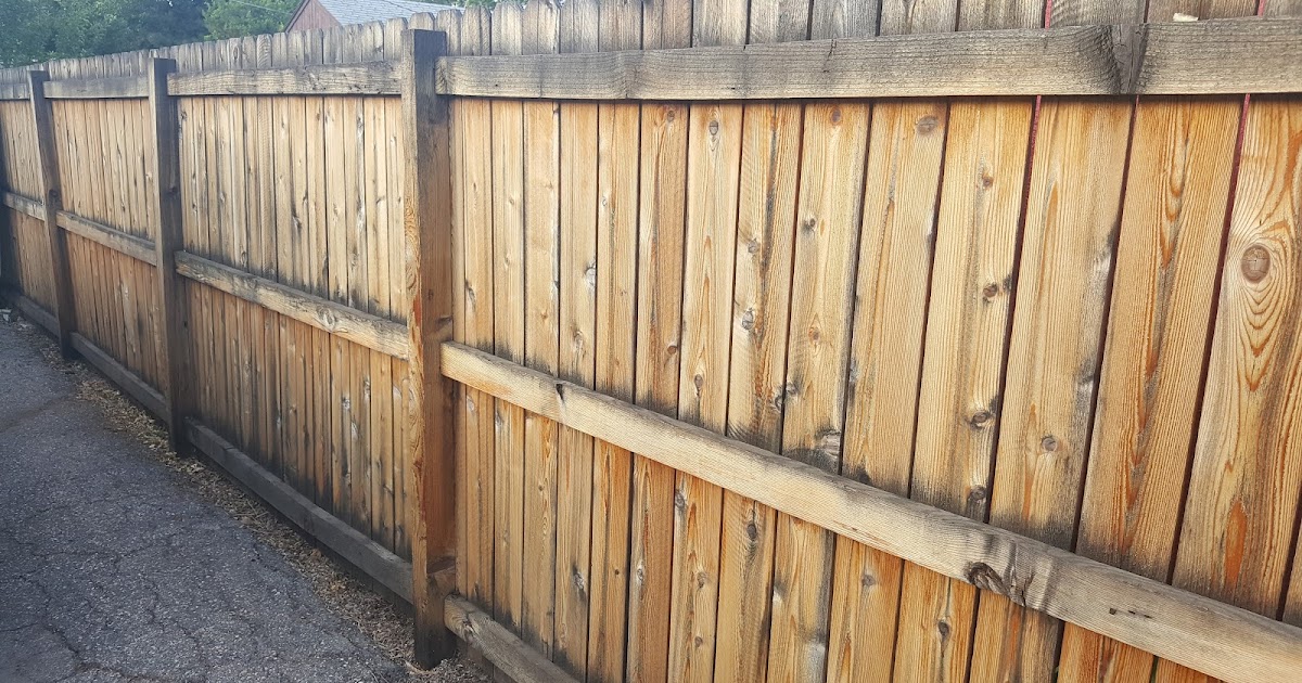 Carlton's Corner Shingle Oil Great option for Fences!