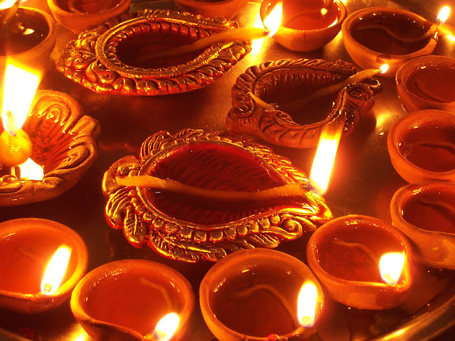 Indian Deepavali 2012 Images, Pictures, Wallpapers, Photos 