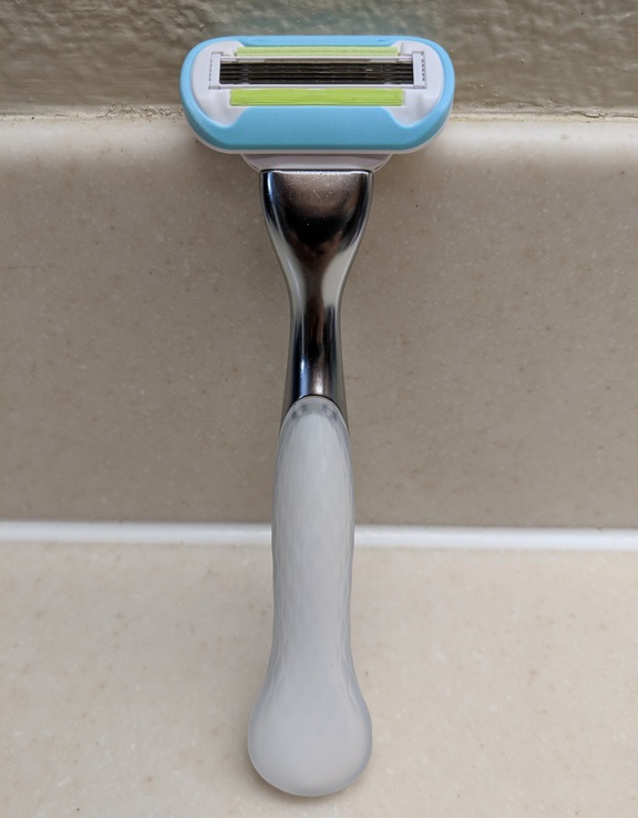 Get Your Legs Ready For Spring With Gillette Venus Platinum Extra Smooth