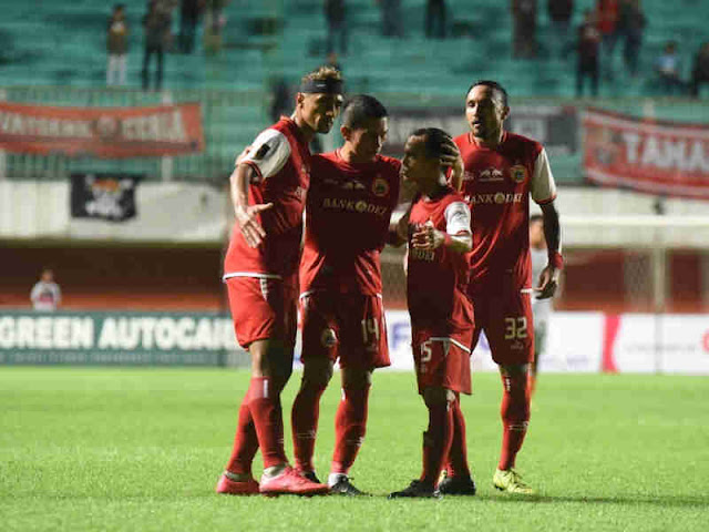 Tiket Laga PSS Sleman Vs Persija Jakarta di Stadion Maguwoharjo Ludes Tiket Laga PSS Sleman Vs Persija Jakarta di Stadion Maguwoharjo Ludes