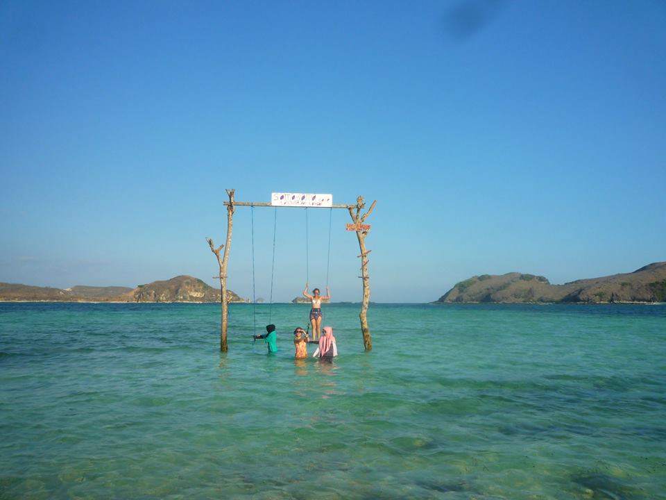 Pantai Tanjung Aan Lombok