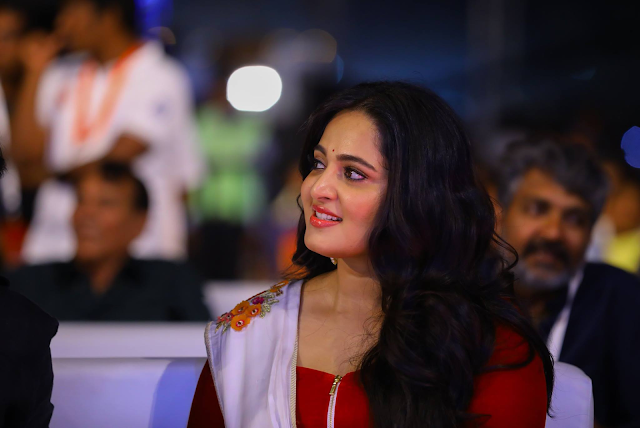 AnushkaShetty @ BB-2 Audio Lunch