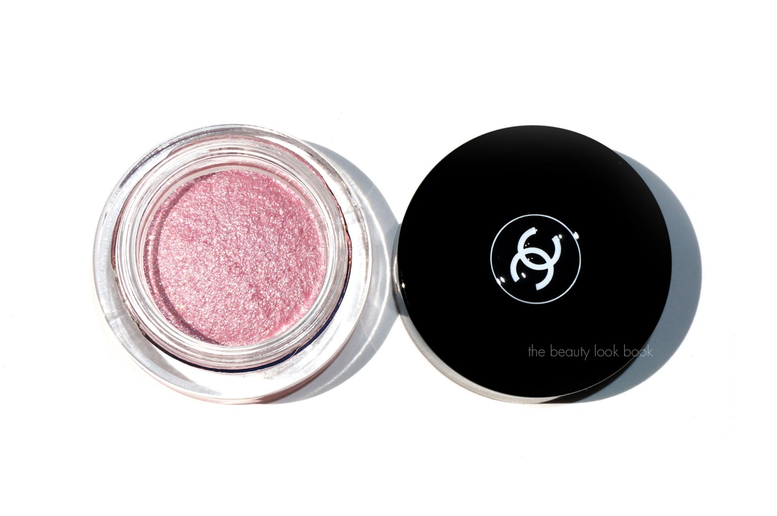 Indigo Kir Royale: Chanel Illusion D'Ombre Long Wear Luminous Eyeshadow In  'Rivière' (#87)