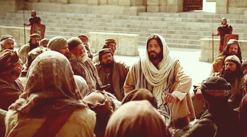 Jesus ensina no templo para o povo de Jerusalém