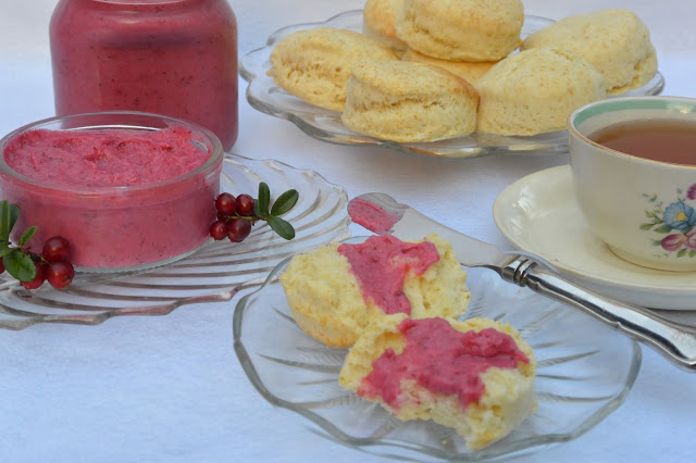 Lingonberry Curd