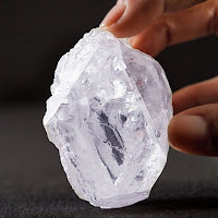 Dúvidas sobre diamantes, moissanite e zircônia