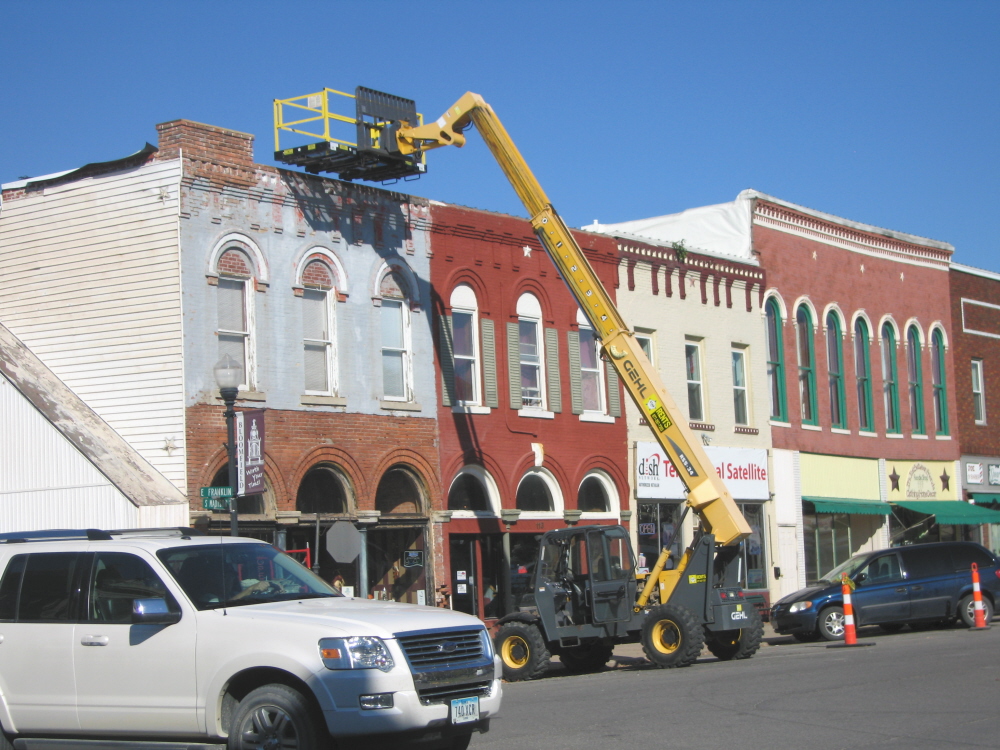 The Lucas Countyan Bloomfield in bloom