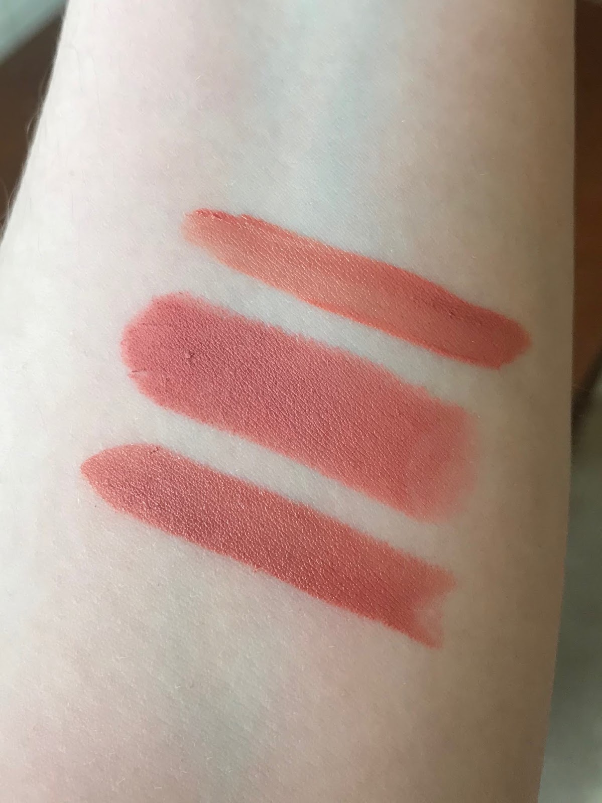 mac liptensity smoked almond