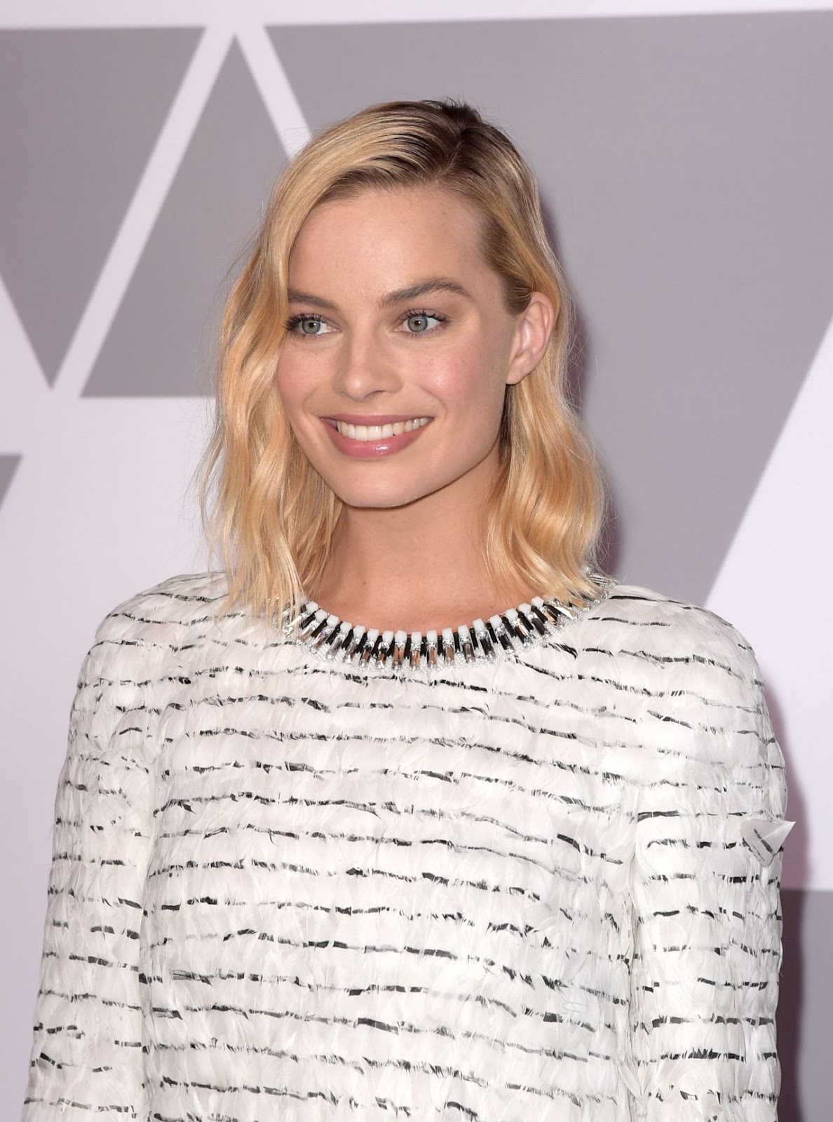 Margot Robbie – Oscars Nominees Luncheon 2018 in Beverly Hills – Celeb