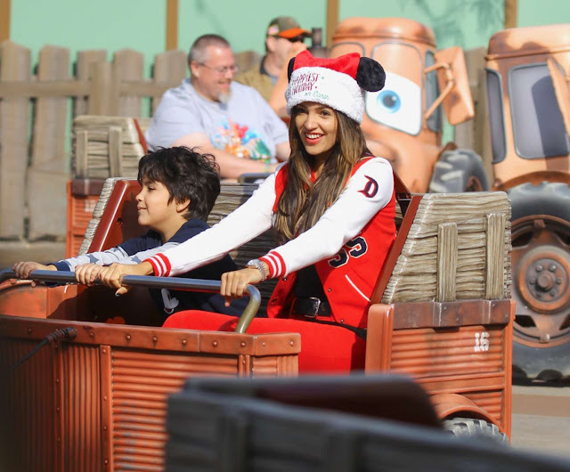 Eiza Gonzalez at DisneyLand Park with her Family in Los Angeles