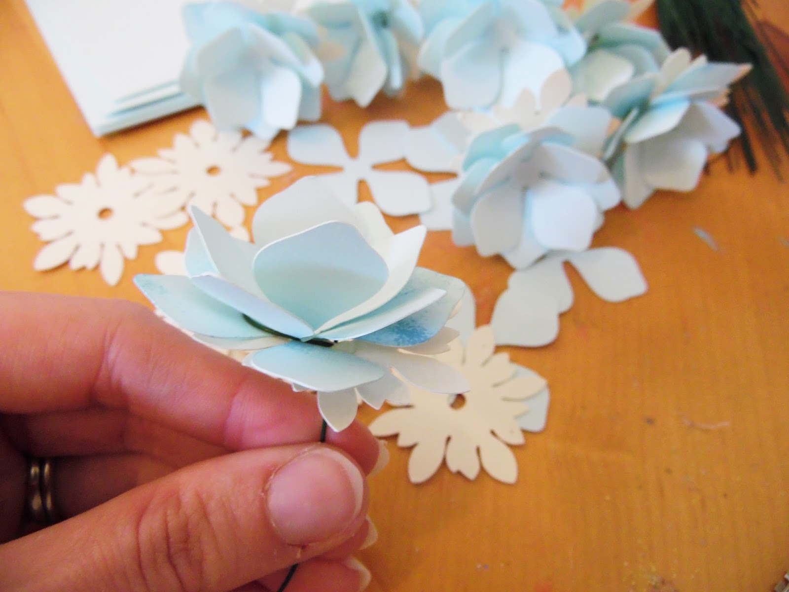 paper-flower-hydrangeas-flower-templates-printable-patterns-abbi