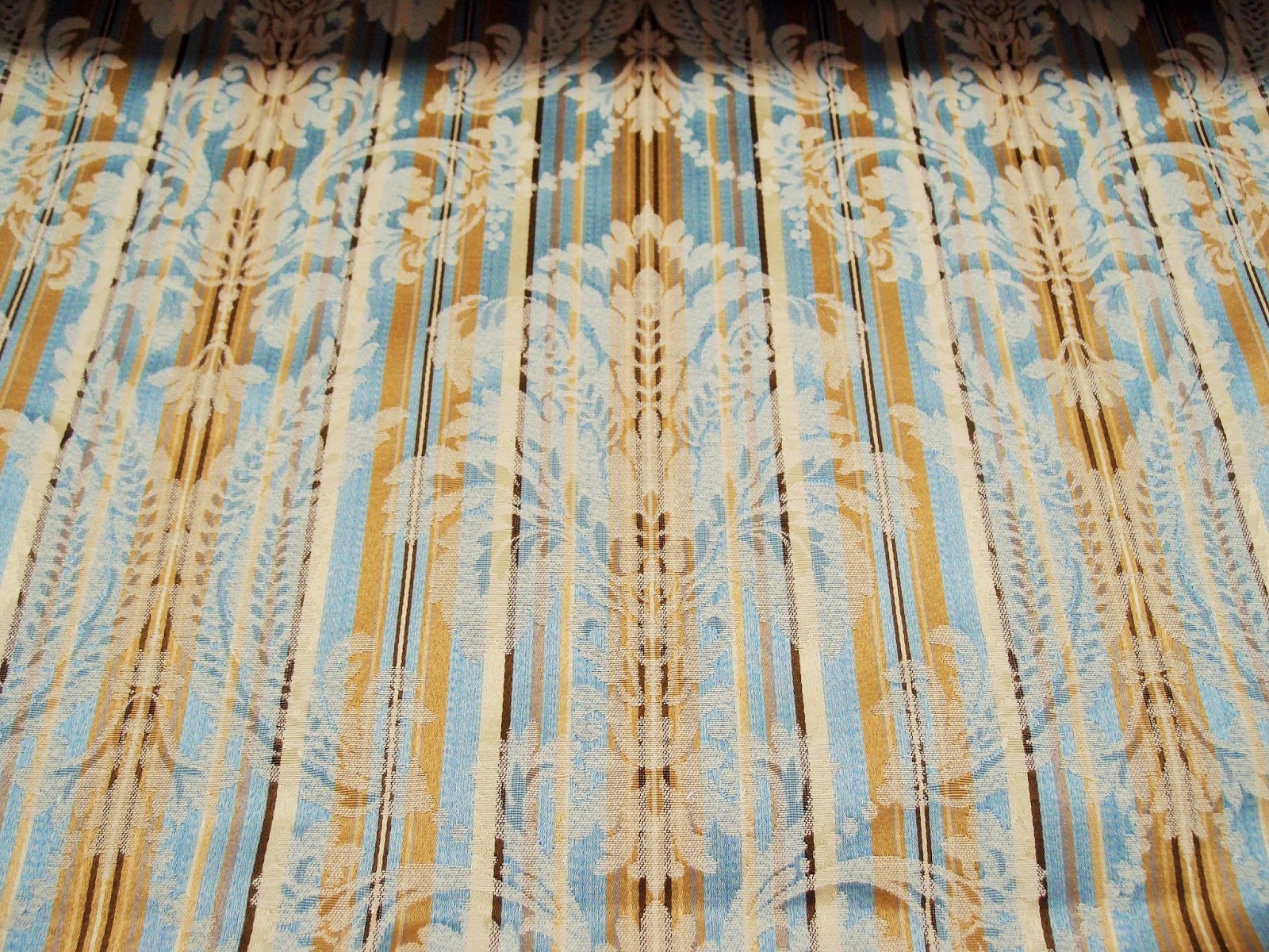 I classici... tessuti per tappezzare mobili antichi - Antichità Bellini