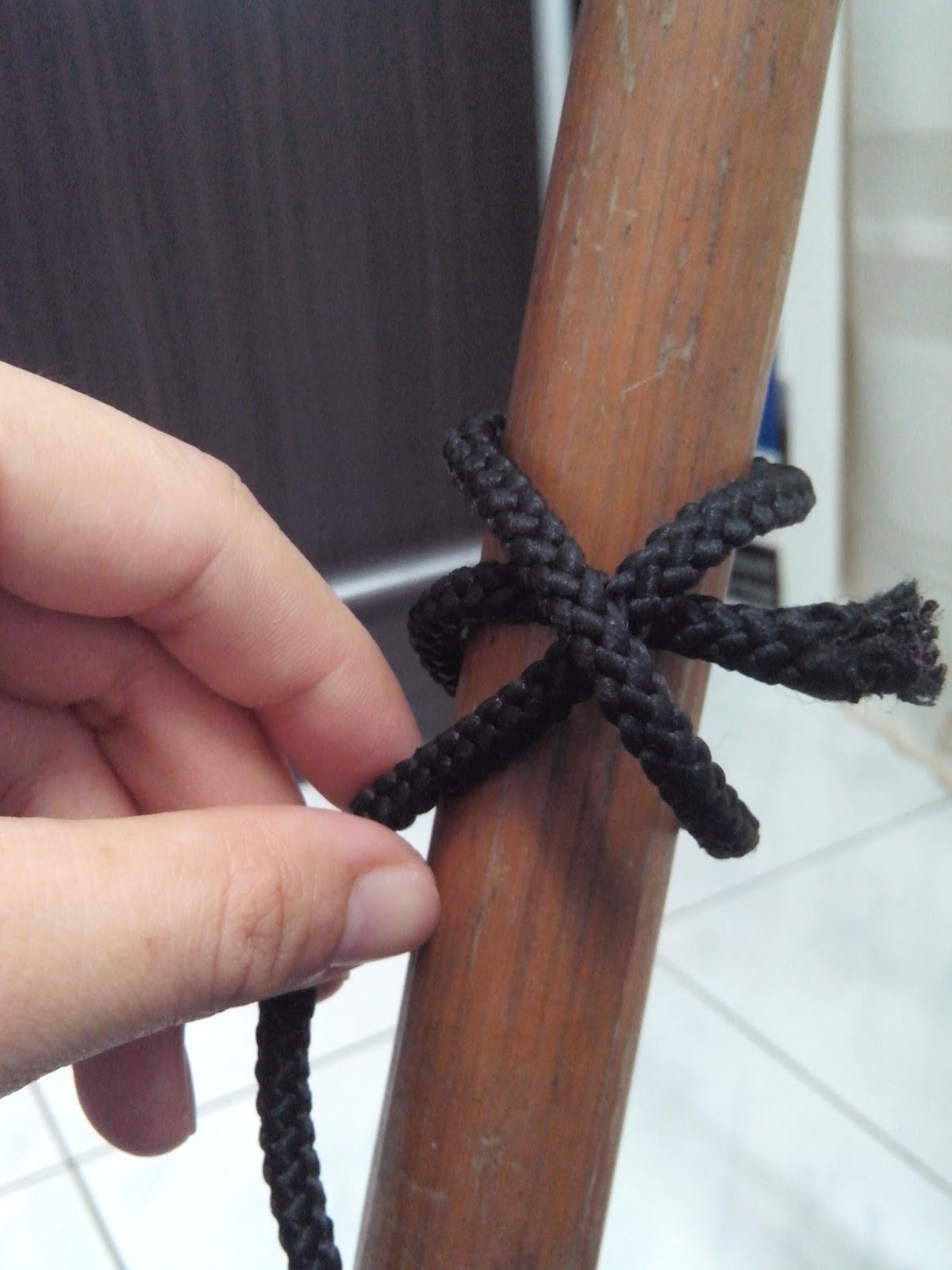 教学分享: Ikatan :Simpul Manuk (Clove Hitch),Simpul Tindih Kasih ( Bowline ...