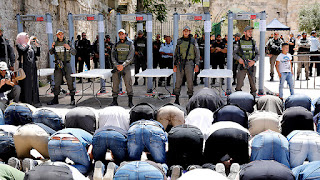 Jerusalém após ataque a policiais tem segurança reforçada Jerusalém após ataque a policiais tem segurança reforçada