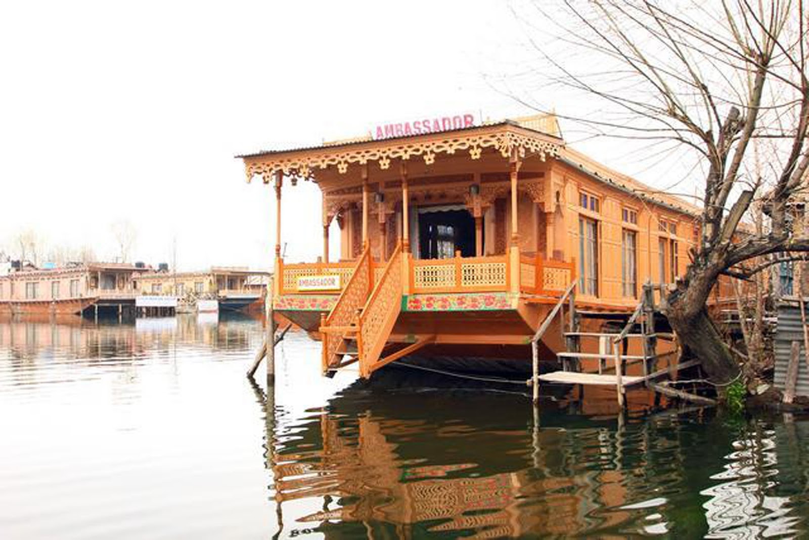 AMBASSADOR HOUSEBOAT IN SRINAGAR Brief Information About Houseboats In 