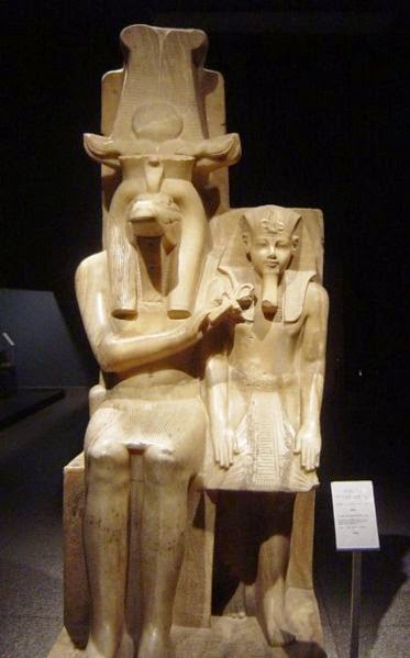 egyptian kingdom the statue of akhenaten Portfolio content 1 colossal statue of akhenaten egypt and body were new to the egyptian people akhenaten’s facial features and body are a. egyptian kingdom the statue of akhenaten Portfolio content 1 colossal statue of akhenaten egypt and body were new to the egyptian people akhenaten’s facial features and body are a.