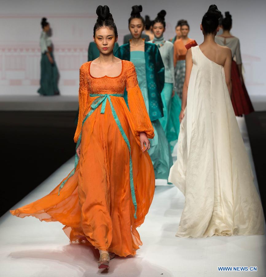 China Entertainment News: Creations of designer Chu Yan displayed in ...