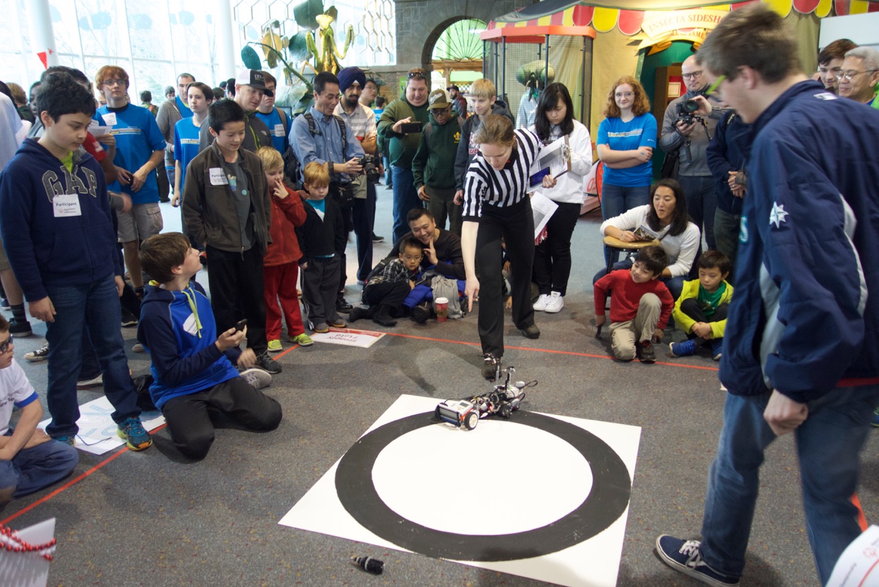 Shoreline Area News King's High School Robotics qualify for 2017 STEM