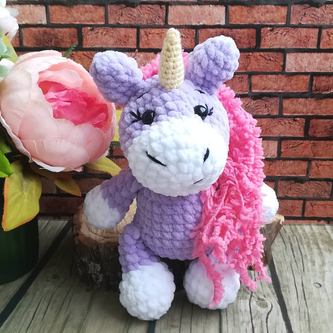 Crochet unicorn amigurumi pattern | Amiguroom Toys