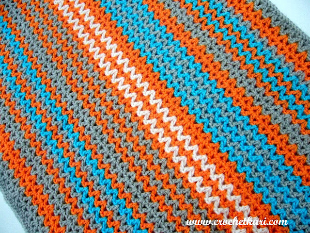 Crochet v stitch cowl 4