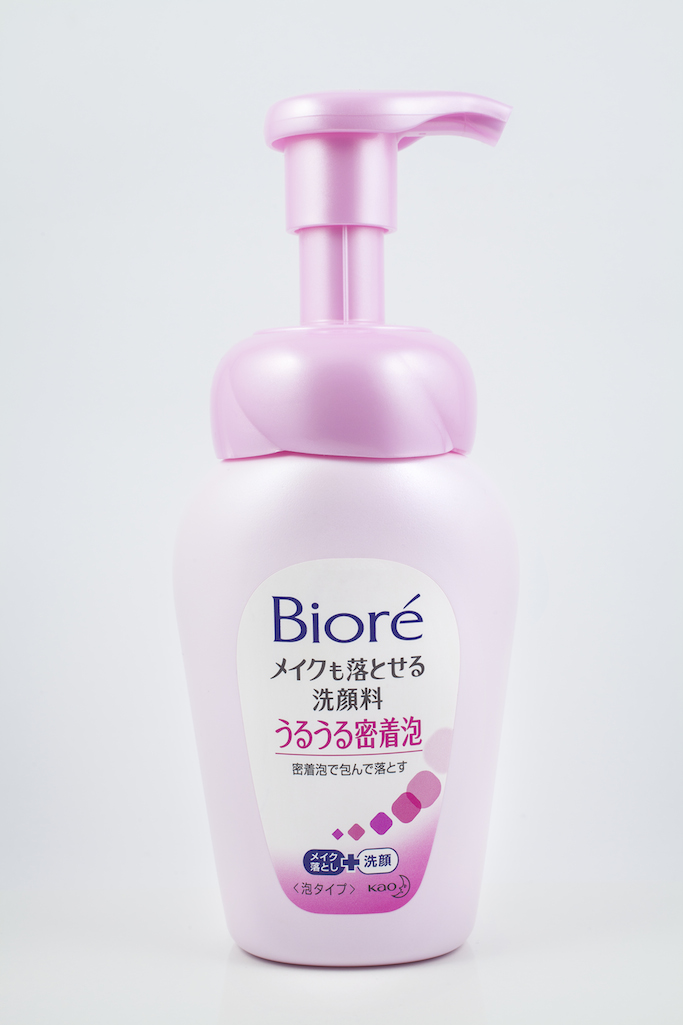 Facial Wash + Makeup Remover In One from Bioré! — Anagon