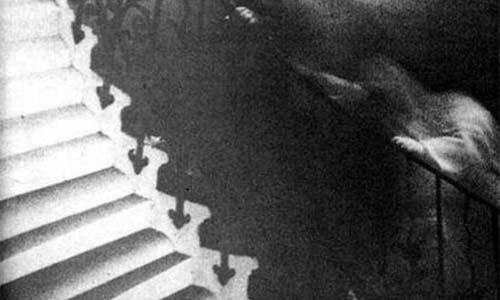 El fantasma de la escalera Tulipán El fantasma de la escalera Tulipán