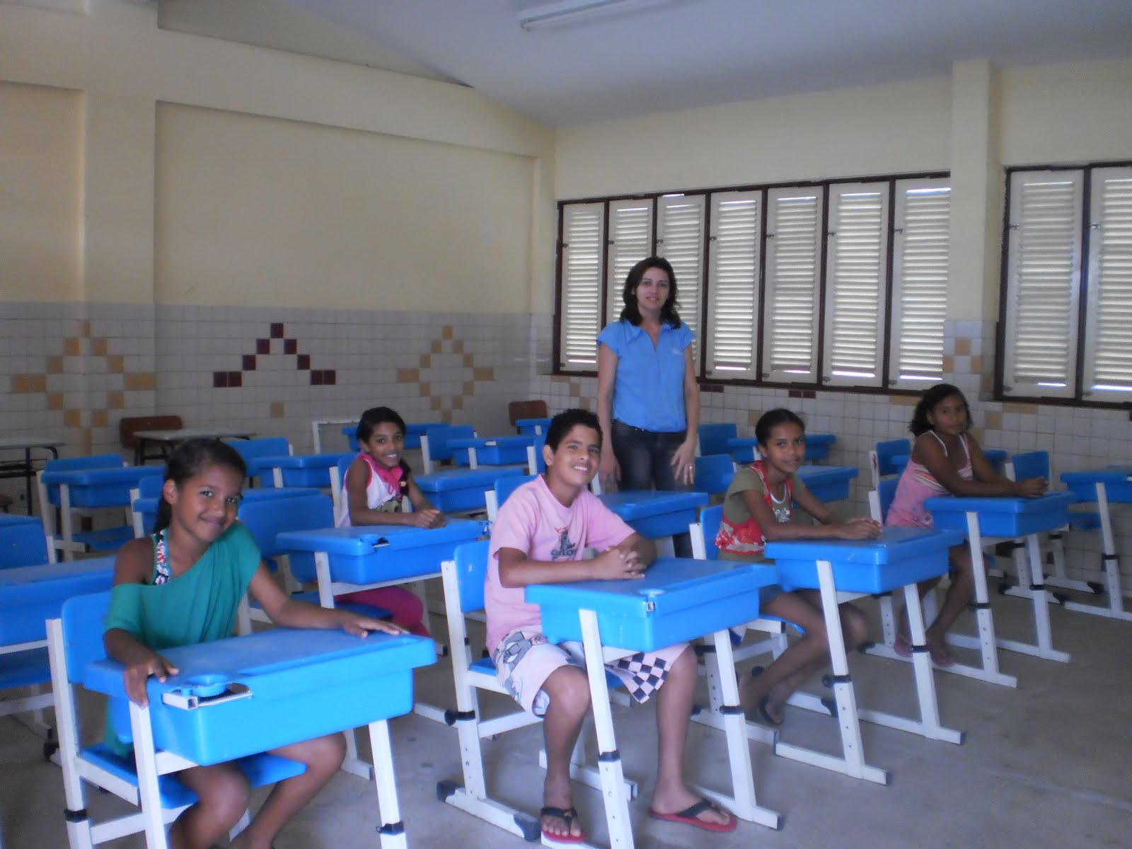 Escola Maria Ivone Santos de Oliveira