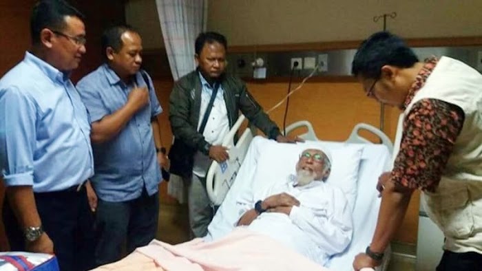 Kondisi Abu Bakar Ba'asyir Dikabarkan Makin Parah, Tim Medis Rujuk ke RSCM