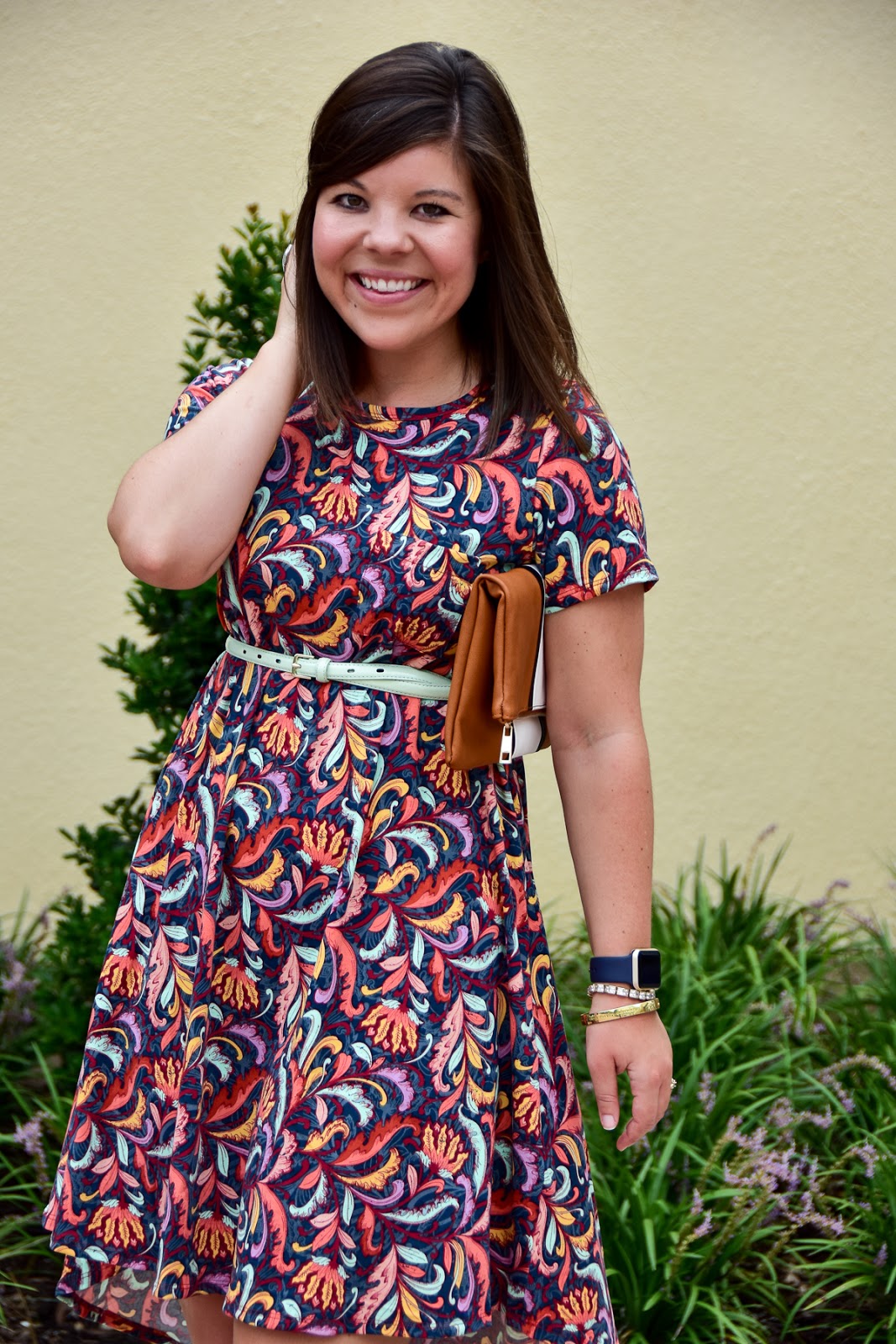 LuLaRoe Carly dress styled with and with out a belt, stylish and