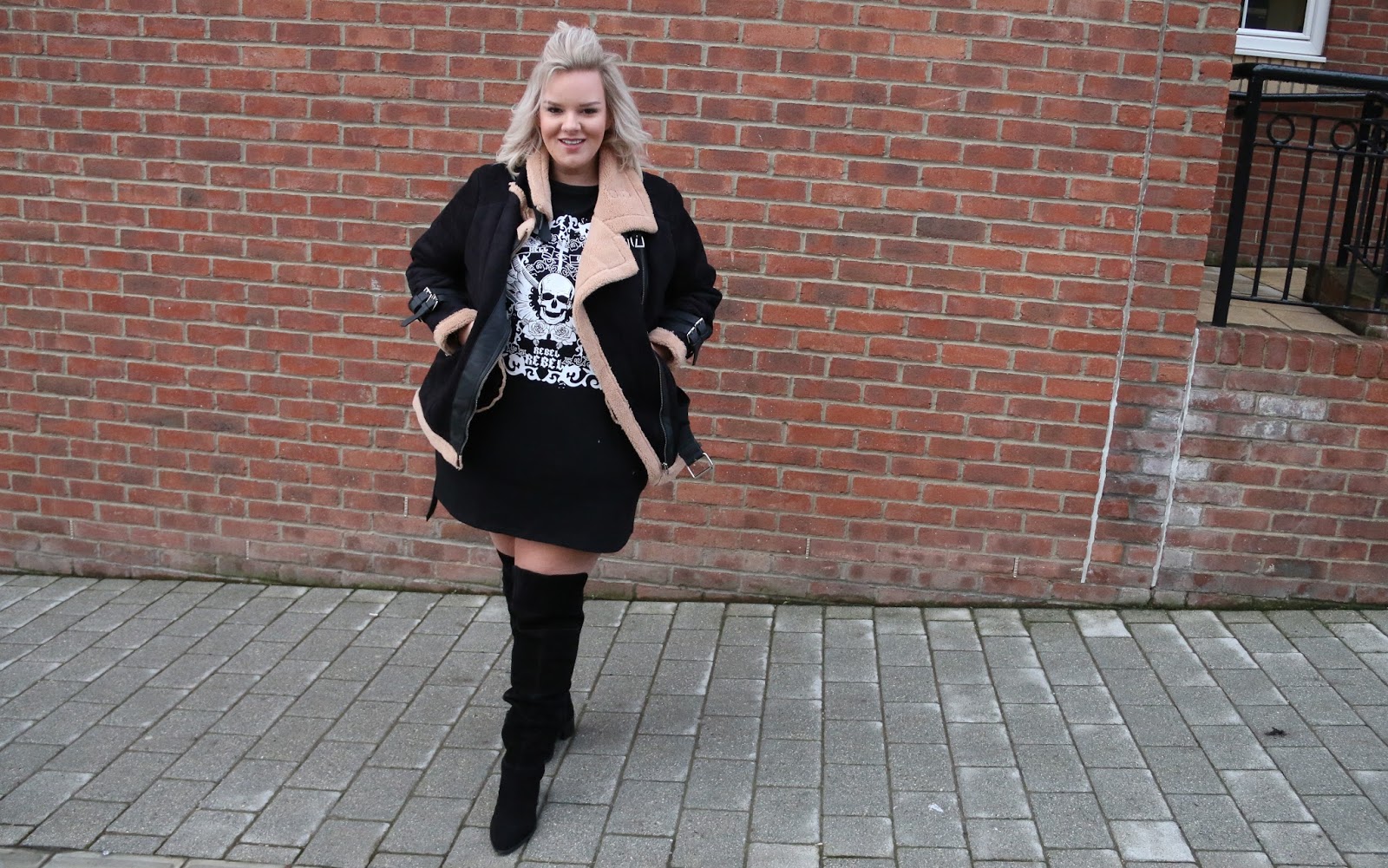In The Style Curve Aviator Jacket WhatLauraLoves UK Plus Size Blogger