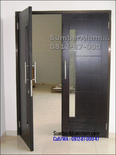Pintu Aluminium Panel kombinasi kayu dan Kaca