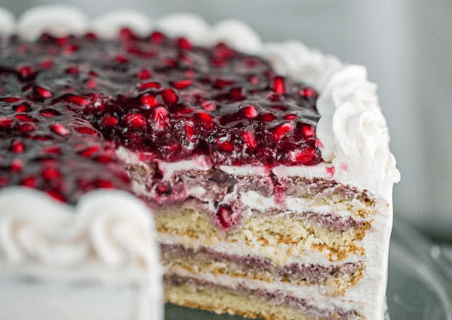 Pomegranate Christmas cake