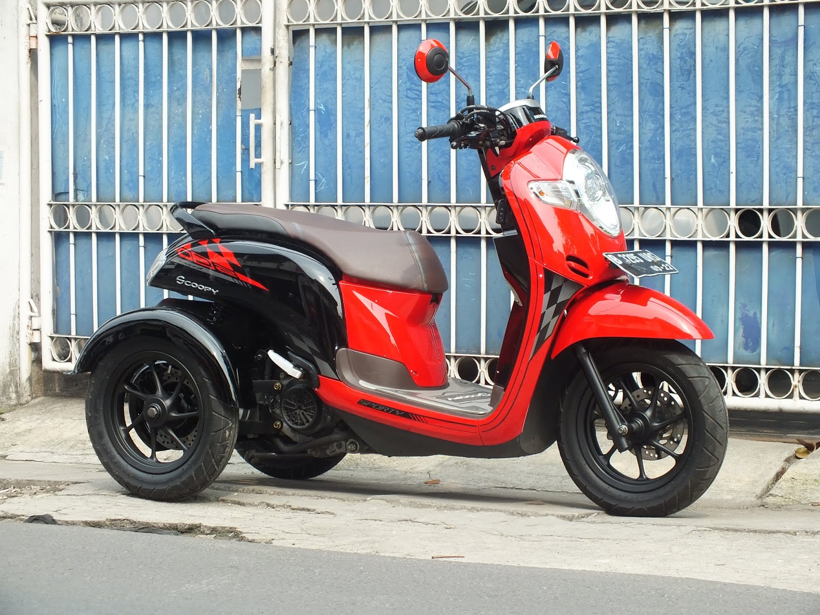 Oracle Modification Concept: HONDA SCOOPY RODA TIGA MIDDLE CLASS