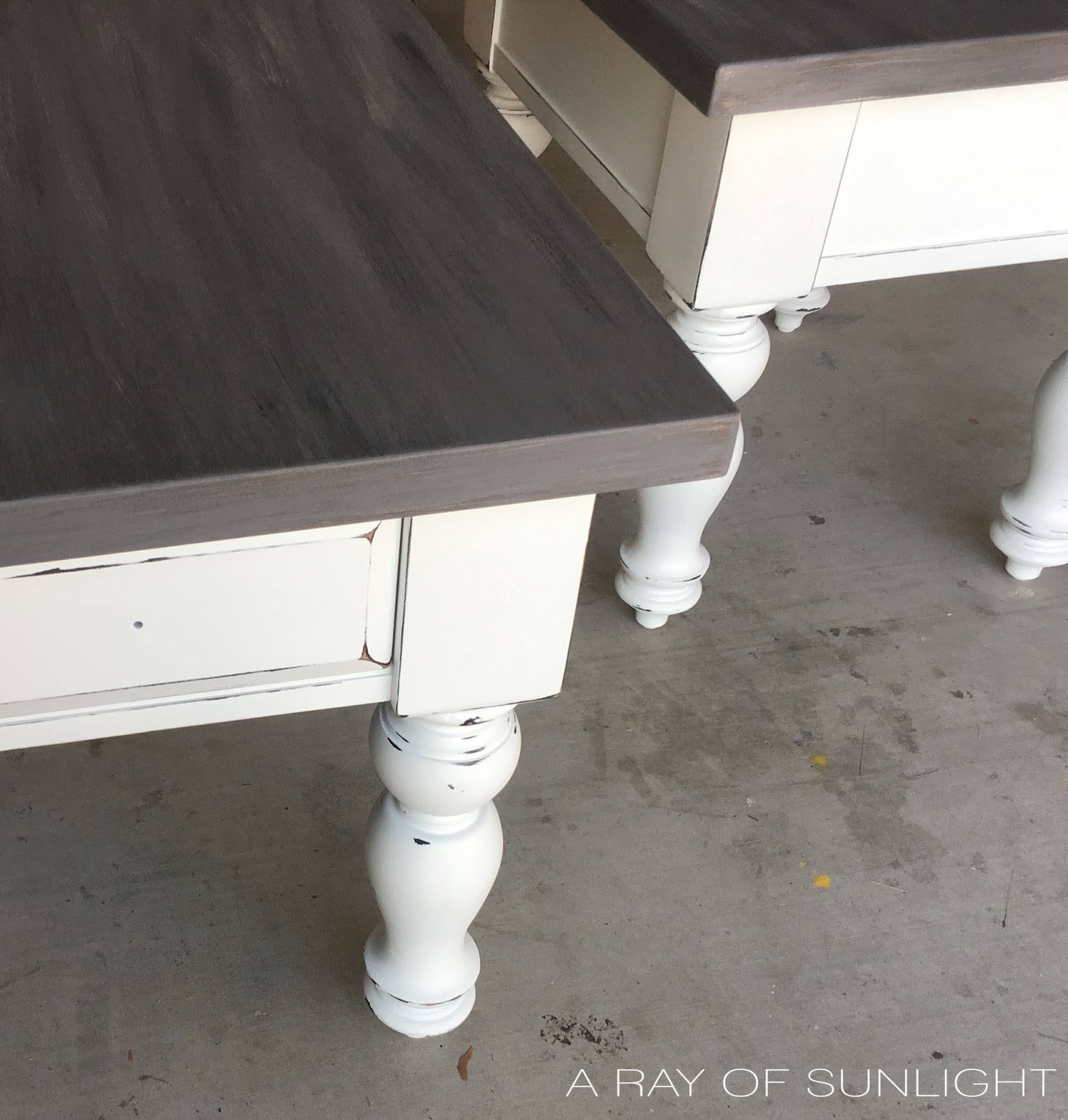 White Farmhouse Tables With Weathered Wood Tops A Ray Of Sunlight White Farmhouse Tables With Weathered Wood Tops A Ray Of Sunlight How To Layer