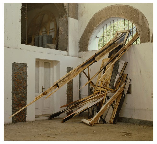 Kuno Lindenmann, Rauminstallation, "Ucronia", 33 Europäische Künstler, Arsenale Turin/Italien, 1987