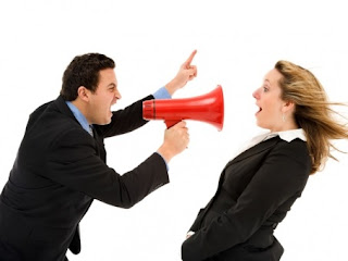 Pengertian dan Tugas Customer Service - Pengertian dan Penjelasan