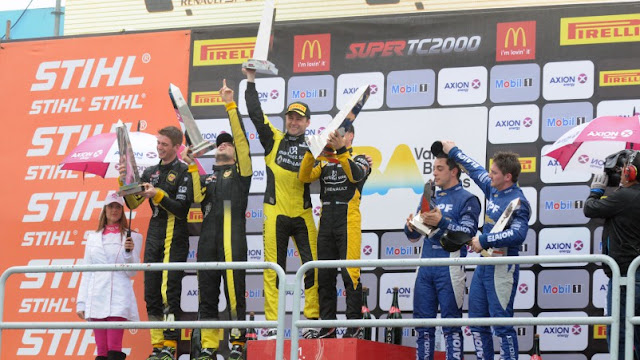 LO QUE HAY QUE SABER DEL SUPER TC 2000