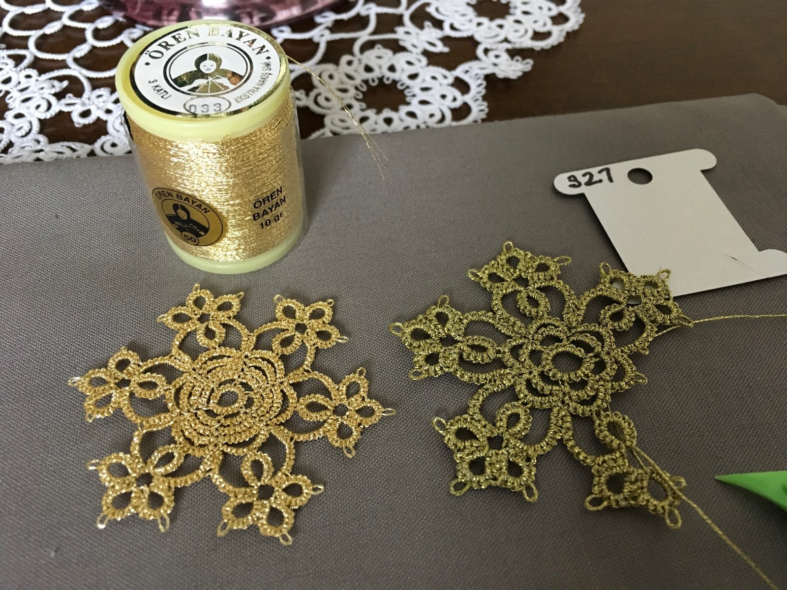 My 3rd attempt, I think I've got it now - rings are still a little uneven  but lizbeth tatting thread really makes a difference : r/tatting