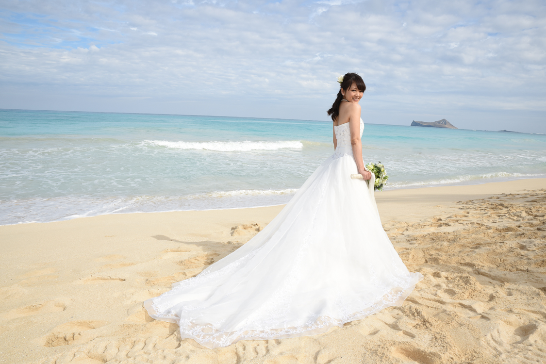 Brides of Hawaii Nayumi