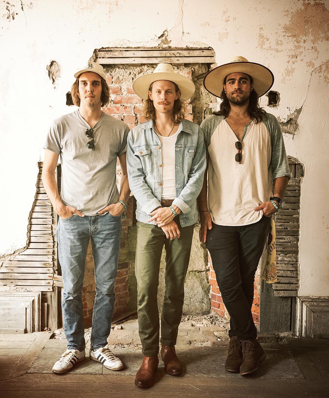 Indie Obsessive “Vagabond” by Caamp A Song Feature