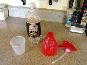 vinegar as a natural glass cleaner