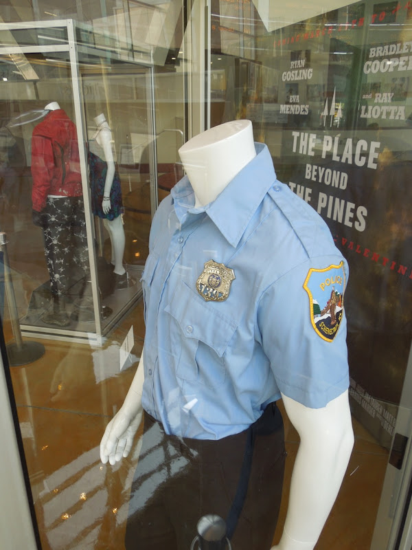 Bradley Cooper police uniform Place Beyond Pines
