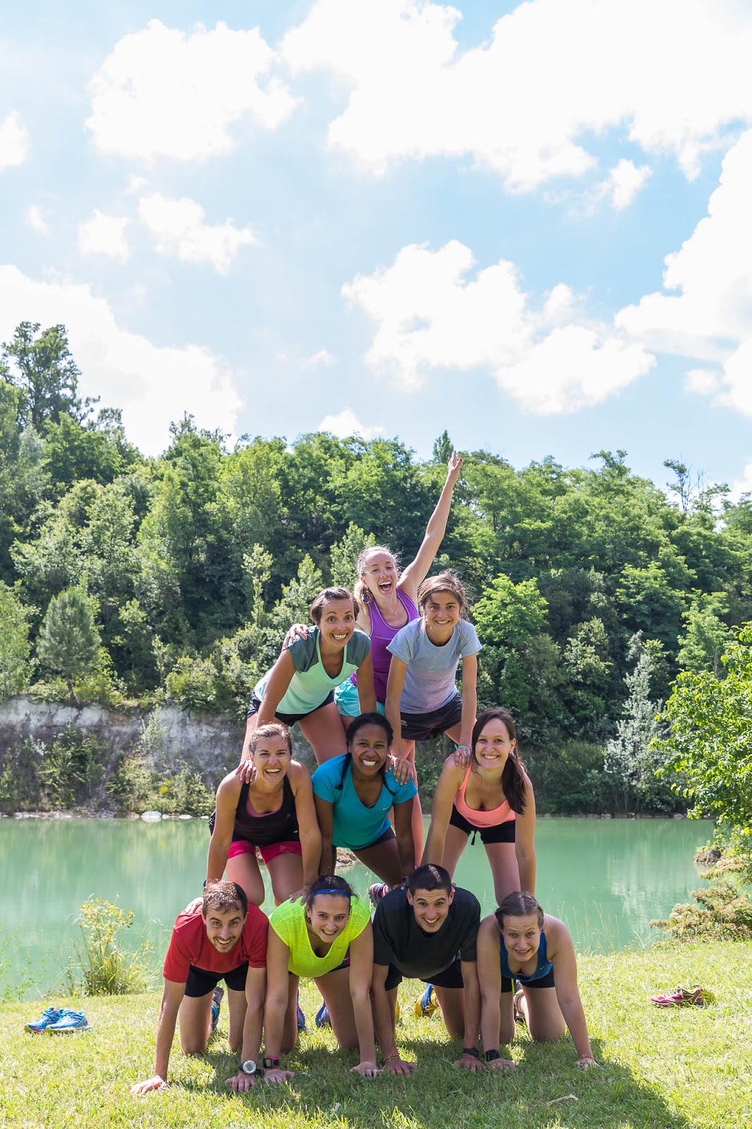 Happy Running Crew Pyramide humaine