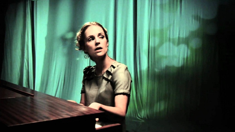 Daftar Album dan Judul Lagu Agnes Obel Daftar Album dan Judul Lagu Agnes Obel