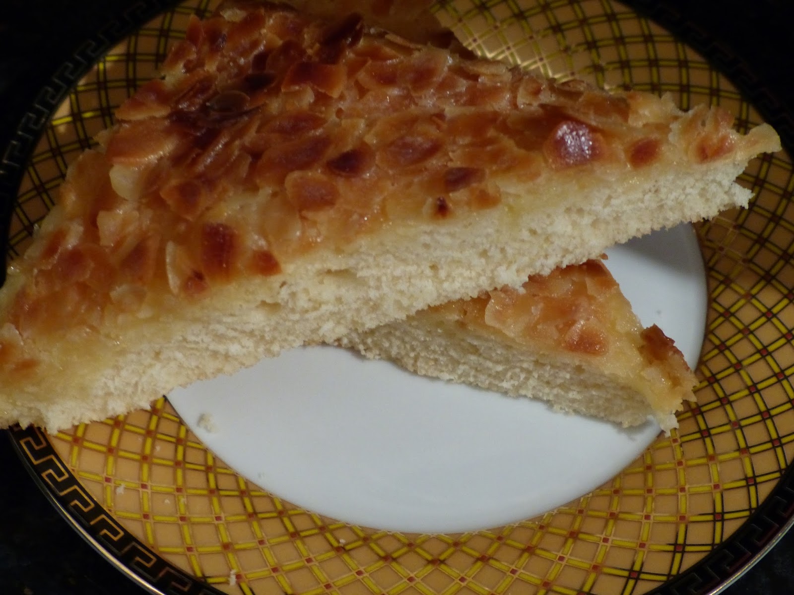 Tassenkuchen ~ Buttermilchkuchen vom Blech — Verboten gut