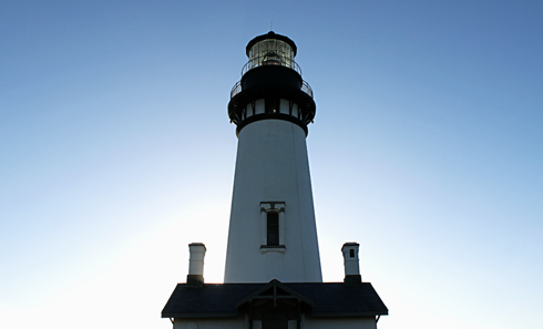 yaquina head lighthouse newport oregon coast