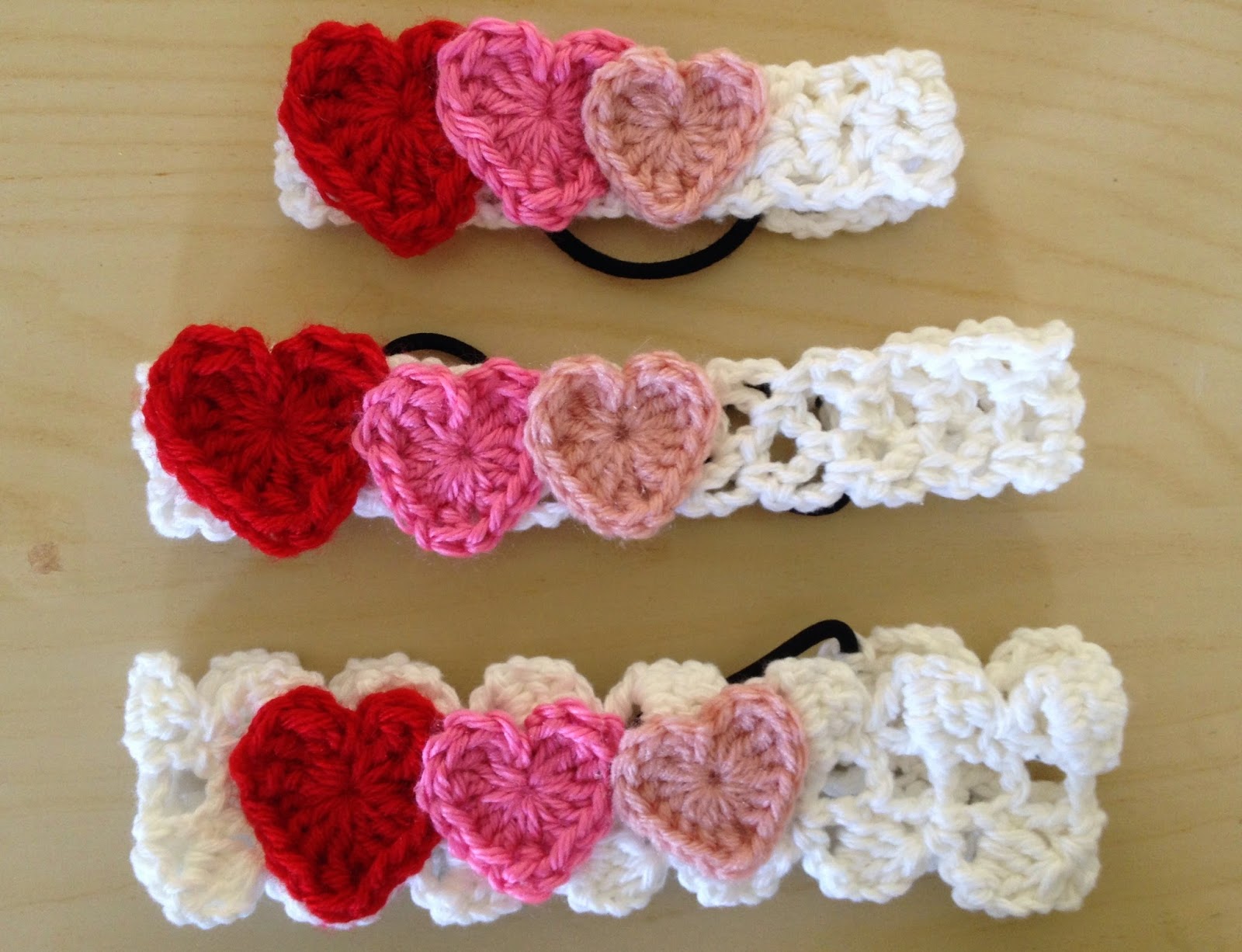 How-To: Crocheted Hook 'n Stitch Headband - Make